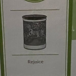 BRAND NEW rejoice scentsy warmer